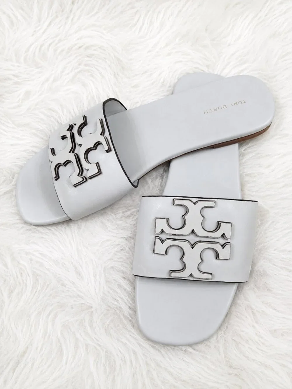 LIKE NEW Tory Burch Ines Leather Slide in Summit
